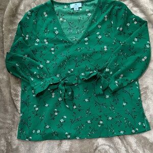 CeCe Green Floral V-Neck Blouse